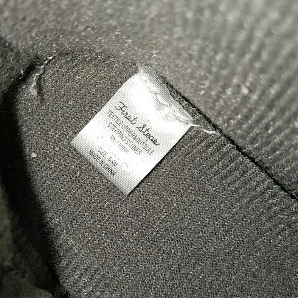 6-9 MONTHS BABY BOOTS: GRAY, SPARKLY AND STUDDED